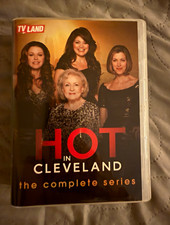 TV Land Hot in Cleveland Complete Series DVD Box Set Widescreen (2021) picture