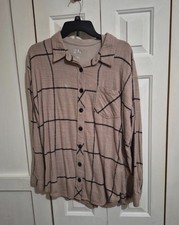 24/7 by maurices Women’s size Large  2pc Taupe/Black Check Shirt & Tank picture
