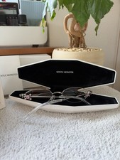 Gentle Monster “On Ring 02”  Eyeglass Frames Pink Crystal Detail picture