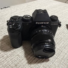 Fujifilm X-S20 26.1MP Mirrorless Camera Black w/ Lens, 2 Batteries, Charger picture