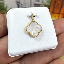 14k Yellow Gold Clover Shape Pendant, 11.8mm wide, Stamped, Brand New picture