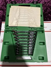 SK Hand Tools 86011 | 9 Piece SuperKrome Fractional Combination Wrench Set picture