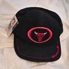 Lee Sport Chicago Bulls NBA Officially Licensed Black/Red Snapback Cap picture