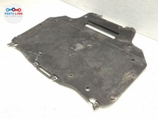 2016-20 BENTLEY BENTAYGA FRONT UNDER ENGINE SHIELD SPLASH GUARD INSULATOR 636 picture