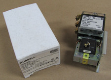 🙌 NEW HUBBELL NEMA A600 ALTERNATING RELAY COIL 110-120 VAC 1 POLE HC47AB10AF picture