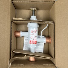 Parker Sporlan 3773-00 8D9B 1-1/8 Inch ODF Heat Reclaim Valve Less MKC-1 Coil picture