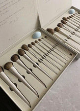 Morphe x Ariel Limited Edition Synthetic Makeup Brush Set, Beige, Tapered picture