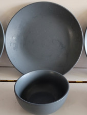 2 PIECE HOUSEFUL CERAMIC CEREAL SOUP SALAD BOWL AND PLATE MATTE GRAY picture