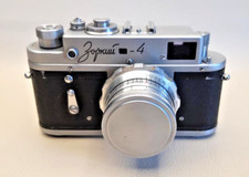 ZORKI - 4 35mm Film Rangefinder Manual Camera + Industar 61M 52mm F/2,8 M39 Lens picture
