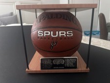 2005-2006 San Antonio Spurs Championship Basketball Hand Signed w/ 13 Signatures picture