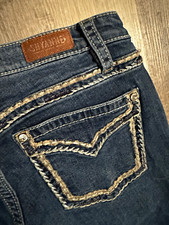 Shyanne Women’s Dark Wash Mid Rise Bootcut Jeans 31W Blue Denim picture