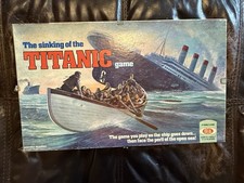 Vintage 1976 Ideal Games The Sinking Of The Titanic Board Game Complete picture