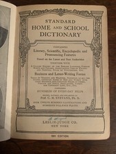 Antique Standard Home and School Dictionary Leslie Judge Co 1911 Hardcover picture