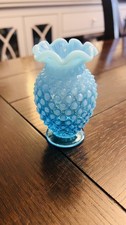 Vintage Fenton Blue Opalescent Hobnail 3.5” Mini 8 Point Ruffled Bud Vase #3855 picture