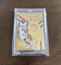 /20 14K Gold Medal Auto Dwyane Wade 2017-18 Panini Opulence Team USA picture