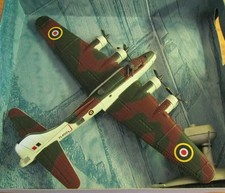 New-Ray 20103 1:100 Boeing B-17 Camouflage W/RAF Markings Sky Pilot Collection picture