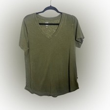 GAP Crew Neck Tee - Size Large picture