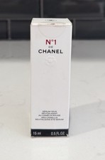 CHANEL N°1 DE CHANEL Red Camellia Revitalizing Eye Serum 15ml / 0.5 Fl Oz New picture