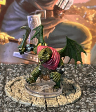 Draconian Foot Soldier D&D Miniature Dungeons Dragons Fizban's Treasury fighter picture