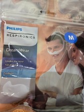 Philips Respironics DreamWear Under The Nose Nasal Cushion,  Medium#1116741 NEW picture