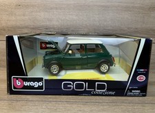 Bburago Gold 12036 - 1/18 1969 Mini Cooper Diecast Model Replica Green picture