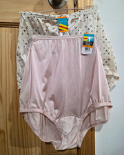 New Vanity Fair 1745 1746 Perfectly Yours Stretch Nylon Brief Panties  Size L picture
