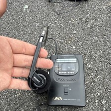 Aiwa HS-P05 Vintage Stereo Cassette Player From Japan 1980s Walkman Style picture