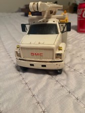 DG Productions bucket truck Texas Utilities (TXU) picture