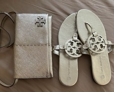 Tory Burch Gold Thong Sandals Logo Accent Leather Slip-On Women’s 10 and bag.  picture