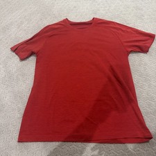 Lululemon Men's Metal Vent Tech Short-Sleeve Athletic Shirt - Red Large picture