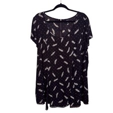 Torrid Size 1X Feather Pattern Tunic Top Short Sleeve Rayon Boho Polka Dot picture