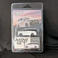 Mini GT #1180 Toyota Vellfire 40 KUHL White picture