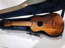1930 Vintage Sam Chang Deluxe Ukulele Soprano picture