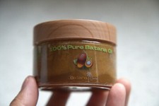 Batana oil from La Mosquitia, Honduras picture