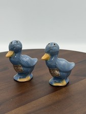 Rosemeade Pottery Blue Ducks Salt & Pepper Shakers-MILACA, MINN Advertising picture