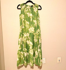 Simply Vera Vera Wang Petites PM Floral Sleeveless Smocked Midi Dress picture