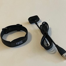 Fitbit Inspire HR Fitness Activity Tracker w/ Heart Rate Monitor FB413 Black picture
