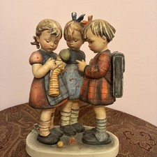 Vintage M.I. HUMMEL 3 School Girls Knitting Figurine #177 RARE  picture