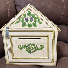 Vintage wooden grape motif key or letter box. Great for the office 15x16” picture