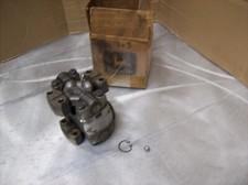 John Deere Genuine OEM Double U Joint AT25140 - VERY old stock picture