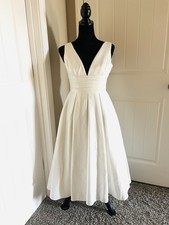 Chic White Sleeveless-Tank Wedding/Prom Dress picture