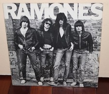 RAMONES 1st Lp 1st press Self titled (1976) SR 6020 Top Condition PLAYS GREAT NM picture