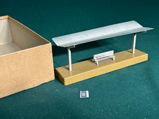 Vintage Markiln #422 Railroad platform, all metal with bench. box but no lid picture