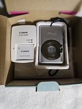 Canon PowerShot SD1200 IS Digital ELPH 10.0MP Camera Silver - Boxed Complete picture