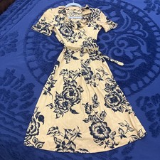Vintage 1940s Belted Gold Floral Dress, Hand Sewn, 22” Waist - See Photos picture