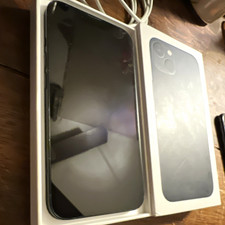 Apple iPhone 13 Black Unlocked Smartphone picture