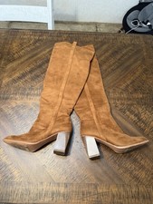Womens Tan/suede, over the knee slouchy boots with a 4