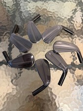 Titleist 2025 T150 Iron Set 4-PW Right Handed Golf Club Head 7/Pcs /Black New picture