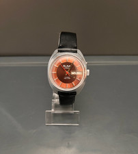 Men's vintage mechanical watch Slava with calendar picture