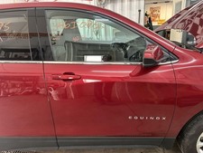 2018-2024 Chevrolet Equinox Passenger Right Front Door picture